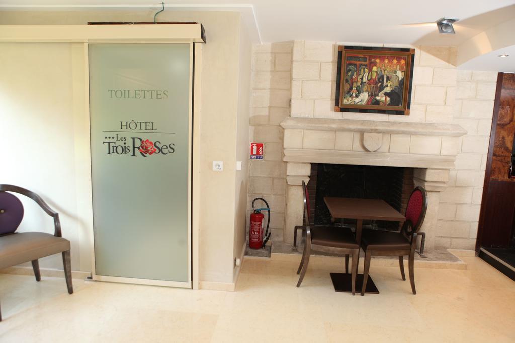 Hotel Les Trois Roses, Meylan Grenoble Exteriör bild