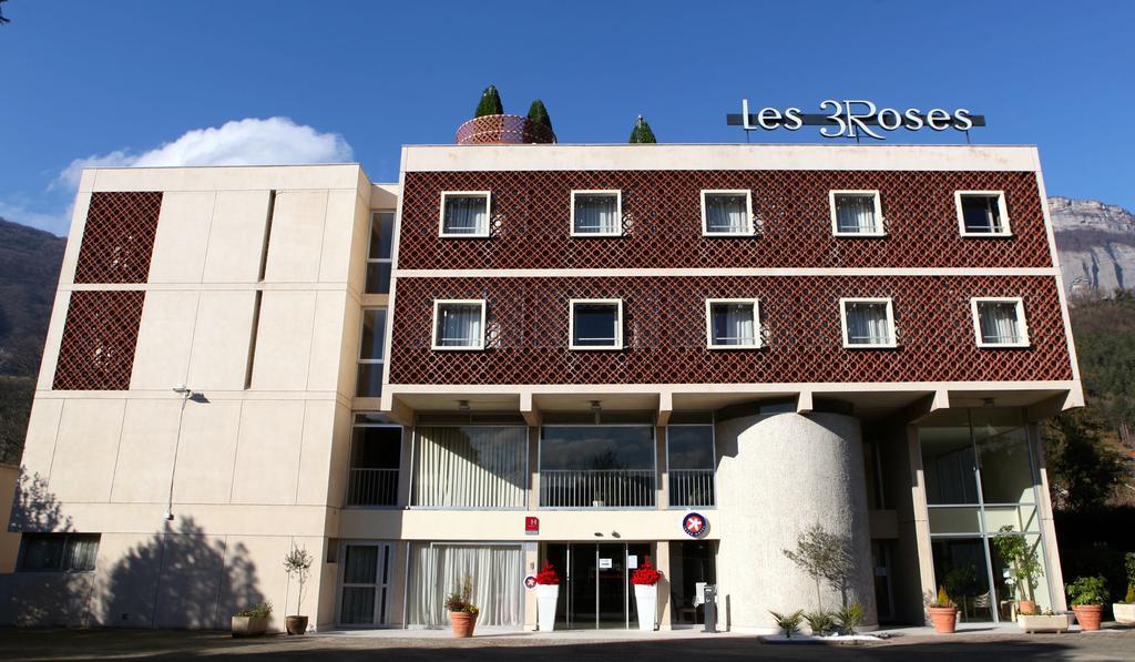 Hotel Les Trois Roses, Meylan Grenoble Exteriör bild